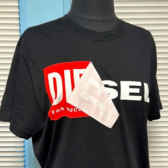 NWT Diesel Men's Graphic T-Shirt Size XL - Picture 4 of 7
